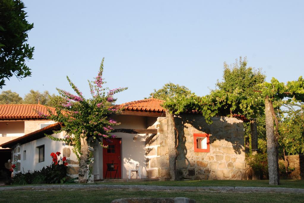 1720 Quinta Da Cancela - Winery & Farmhouse Guimarães Buitenkant foto