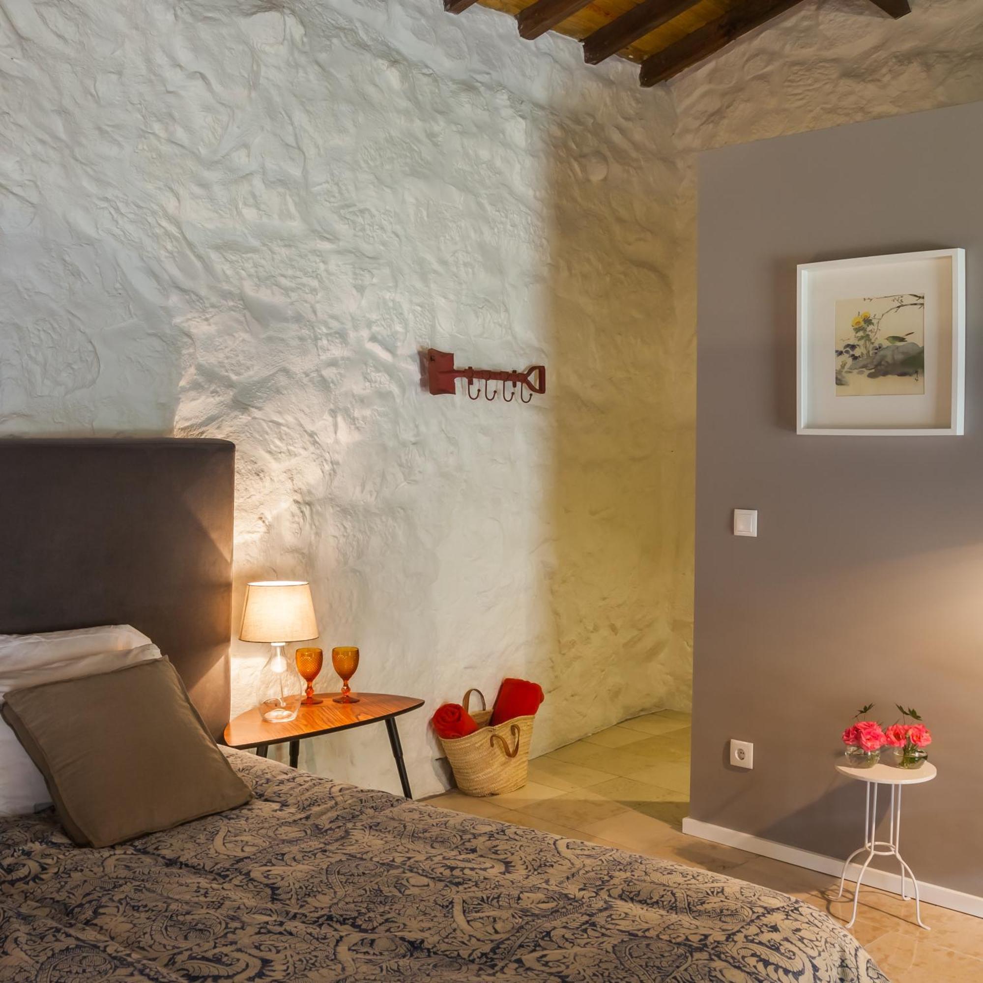 1720 Quinta Da Cancela - Winery & Farmhouse Guimarães Buitenkant foto