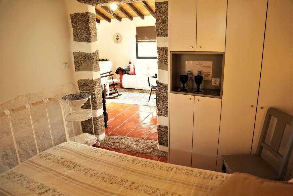 1720 Quinta Da Cancela - Winery & Farmhouse Guimarães Buitenkant foto